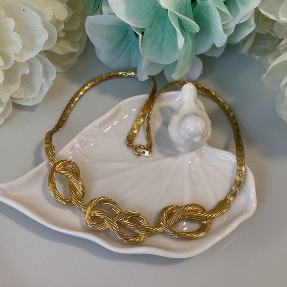 PARK LANE GOLD-PLATED KNOT NECKLACE - Picture 1 of 8